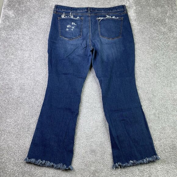 The Limited Jeans Women’s 18W Blue Bootcut High Rise Dark Wash Crop Distressed - Picture 3 of 14
